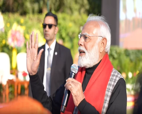 PM interacts with NCC cadets, NSS volunteers, tribal guests and tableaux artists